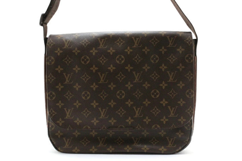 LOUIS VUITTON Messenger Bobour Shoulder Bag Monogram